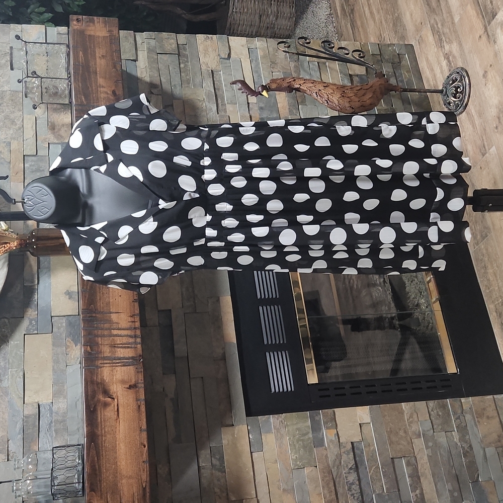 DRESS BARN BLACK AND WHITE POLKA-DOTS Dress